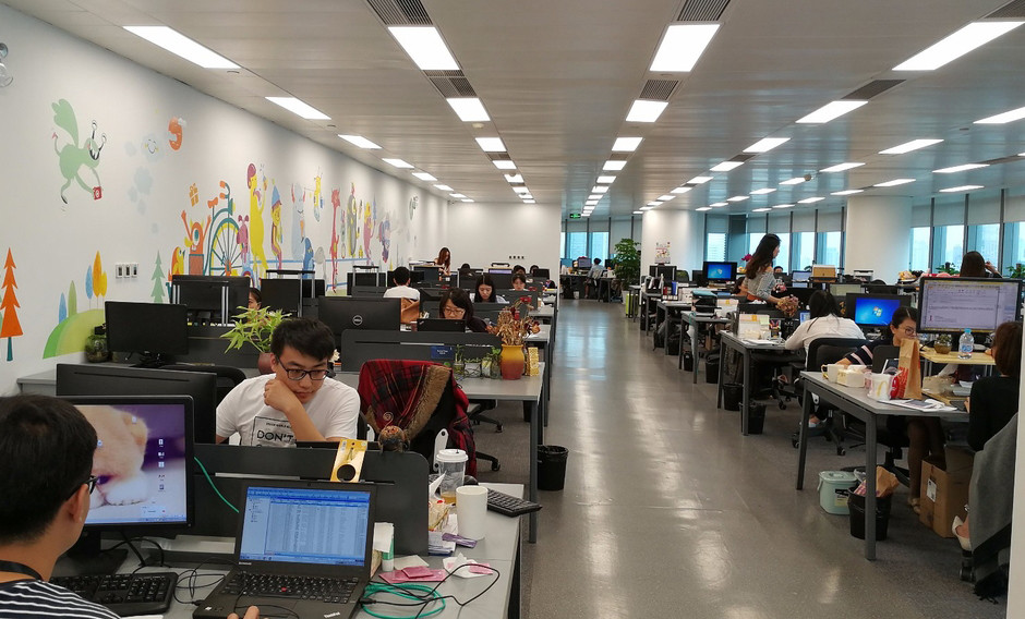 精品综合一区二区三区